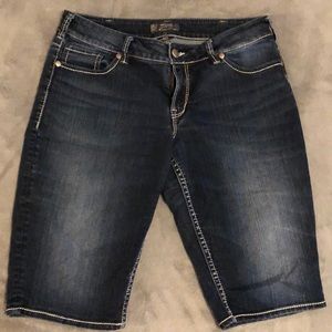Silver Jeans - Suki Bermuda